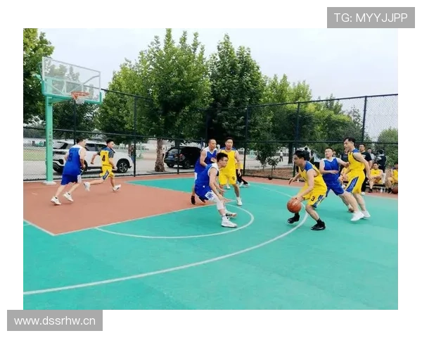 篮球比赛中正确理解投篮动作判定：上篮和跳投如何区分？